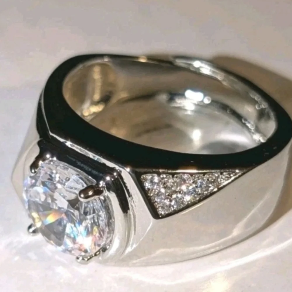 3ctw White Oval Moissanite Mens Wedding Ring In Sterling silver Sz 8